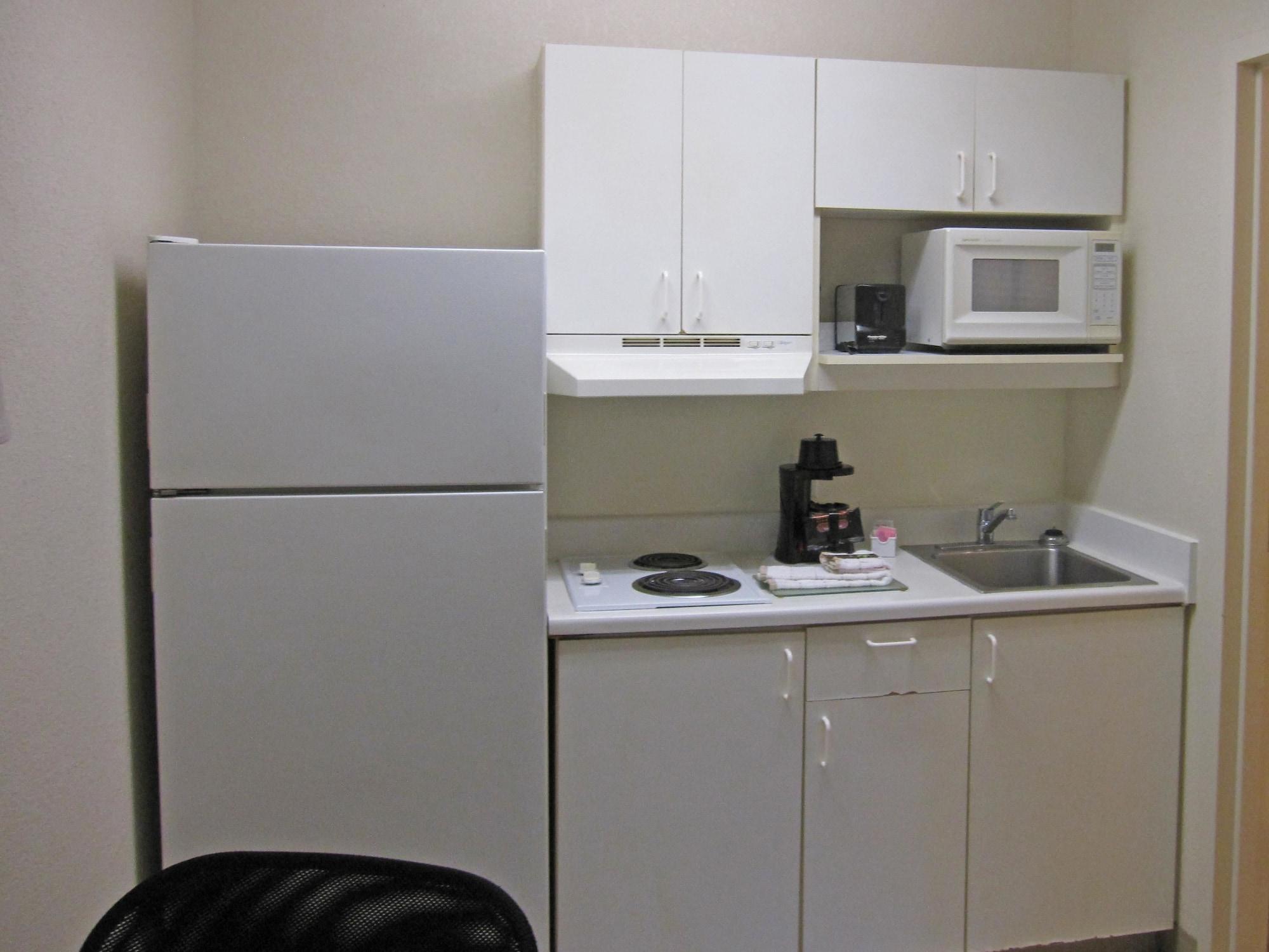 Extended Stay America Suites - St Louis - Westport - E Lackland Rd Maryland Heights Exteriör bild