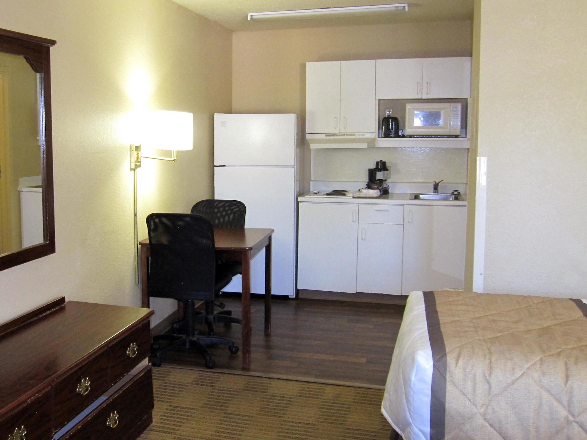Extended Stay America Suites - St Louis - Westport - E Lackland Rd Maryland Heights Exteriör bild